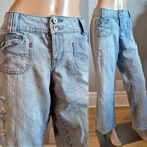 LEI Jeans Ashley Low Rise Bootcut Distressed Denim Light Wash Y2K Style Size 32